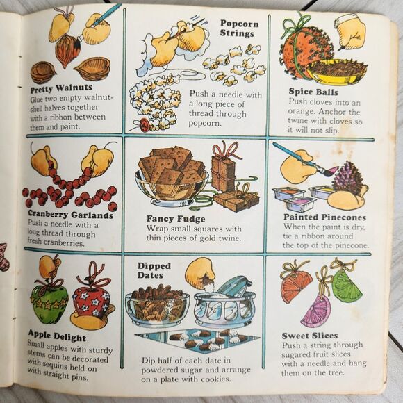 Strawberry Shortcake's Cooking Fun Vintage Book by Michael J. Smollin 1980 - Picture 14 of 15